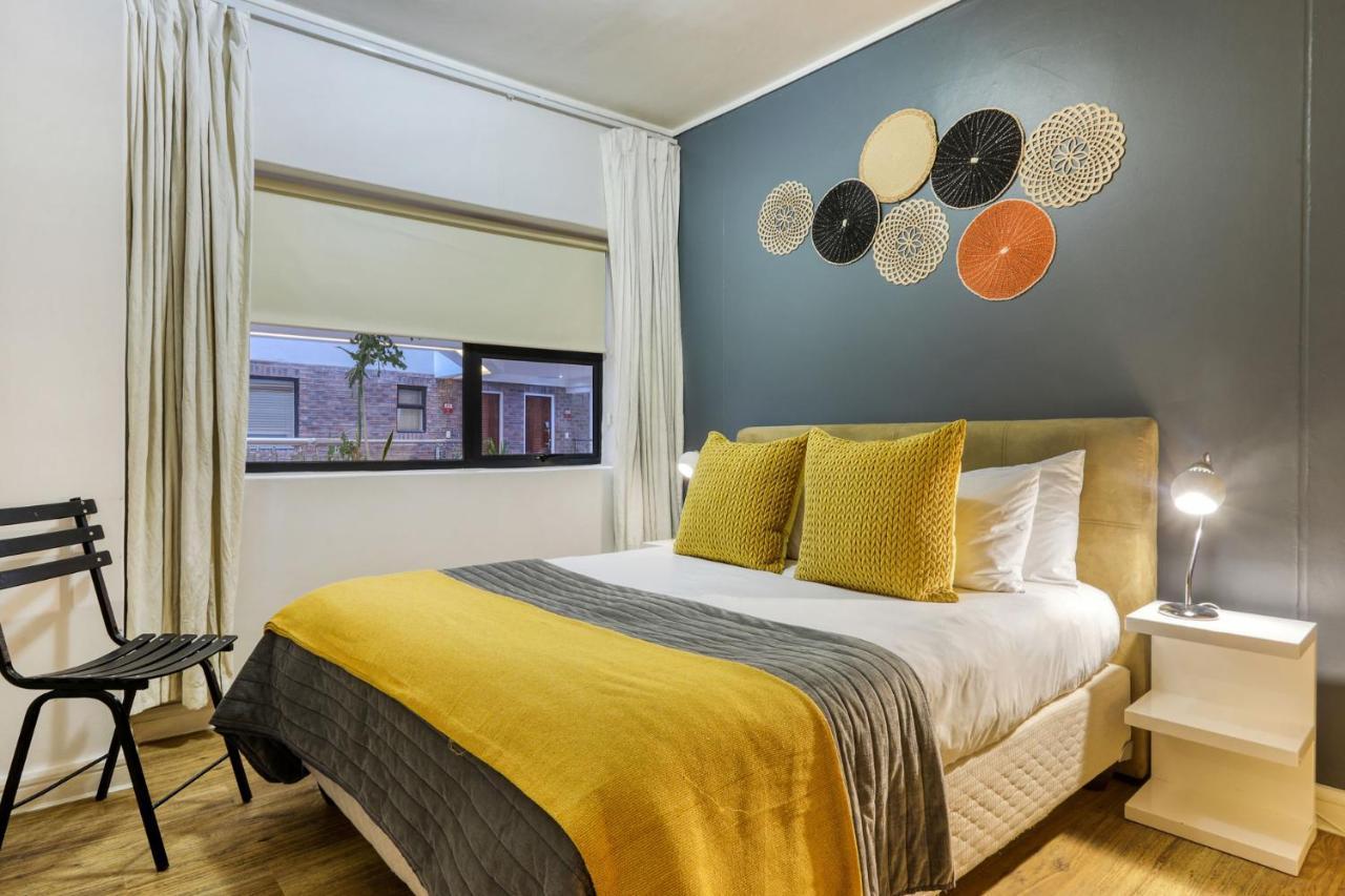 Authentic Cape Town Apartment Near The Waterfront Exterior photo